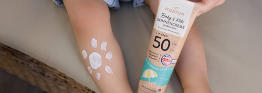 Wieso weißelt mineralische Sonnencreme?